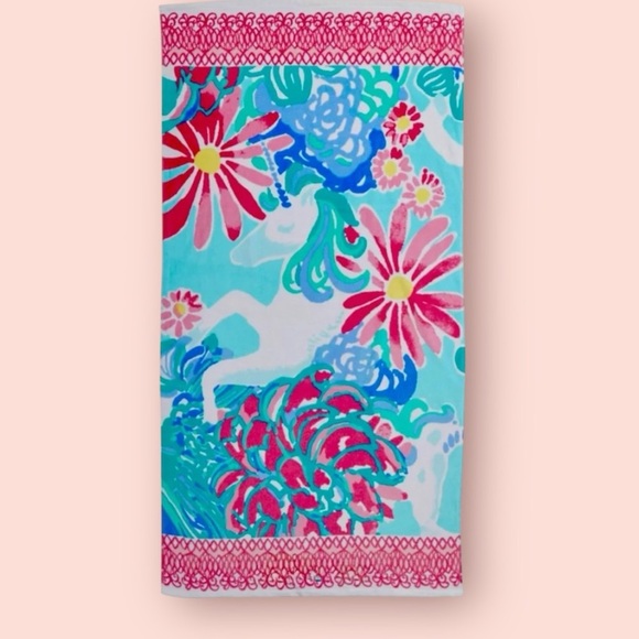 NEW Lilly Pulitzer Unicorns In Bloom Beach/Bath Pool Towel 32” x 64” - Picture 1 of 5